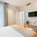 Magenta 38 By Happyculture 3* Paris