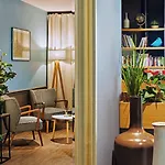 Magenta 38 By Happyculture 3* Paris