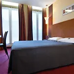 Hotel Magenta 38 By Happyculture 3*