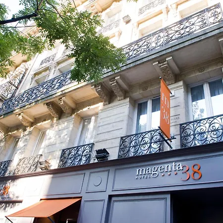 マゼンタ 38 バイ ハッピーカルチャー 3* パリ