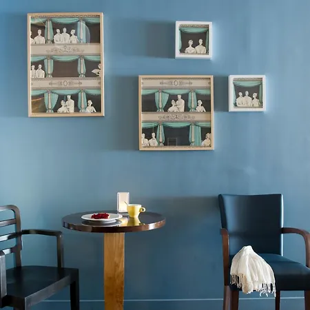 マゼンタ 38 バイ ハッピーカルチャー