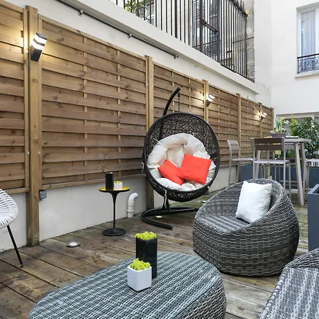 Magenta 38 By Happyculture París