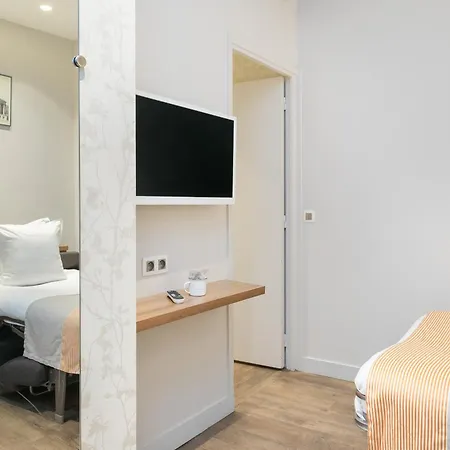 Hotel Magenta 38 By Happyculture