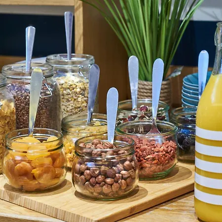 Hotel Magenta 38 By Happyculture Paris