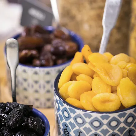 Magenta 38 By Happyculture Hotel