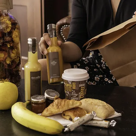 Hotel Magenta 38 By Happyculture